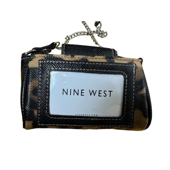 Nine West Leopard Print Mini Crossbody Purse With Chain Strap & Button Closure - Picture 3 of 5